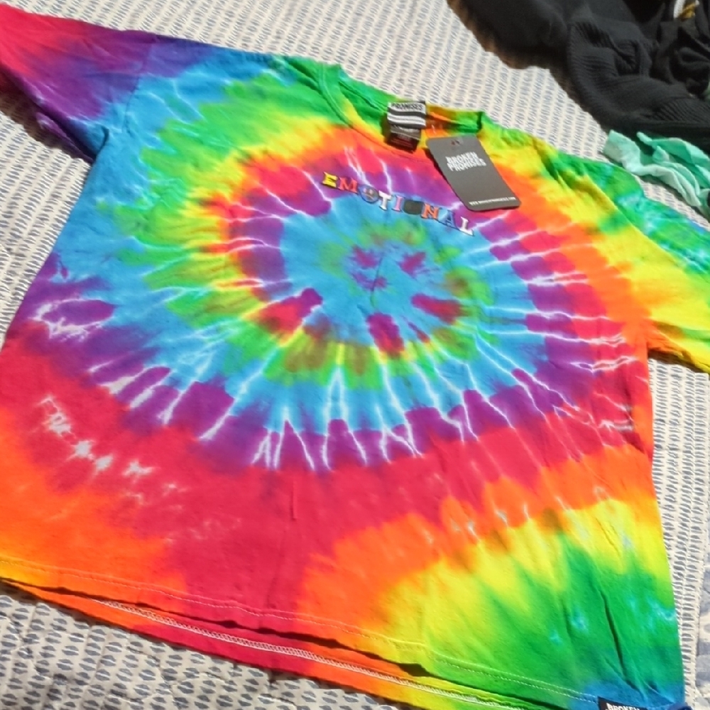 Men's Unisex Graphic Broken Promises Tie Dye Emotional T-shirt